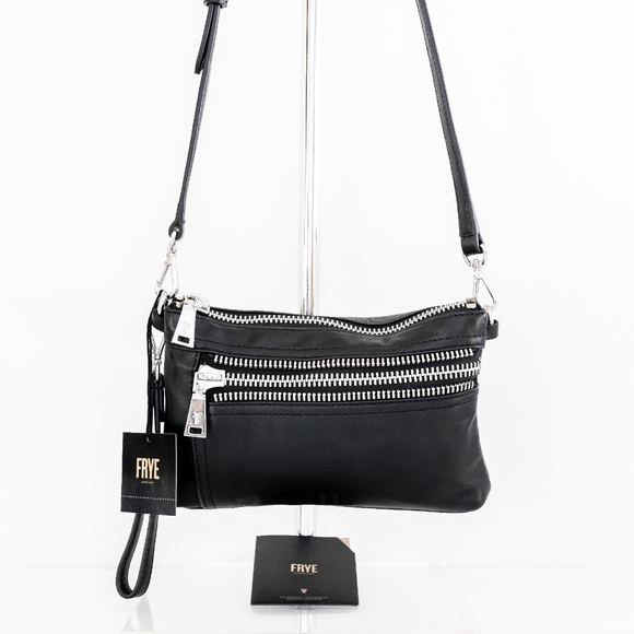 Frye Handbags - 🧨50% FLASH SALE🧨FRYE Lexi Zip Crossbody Wristlet